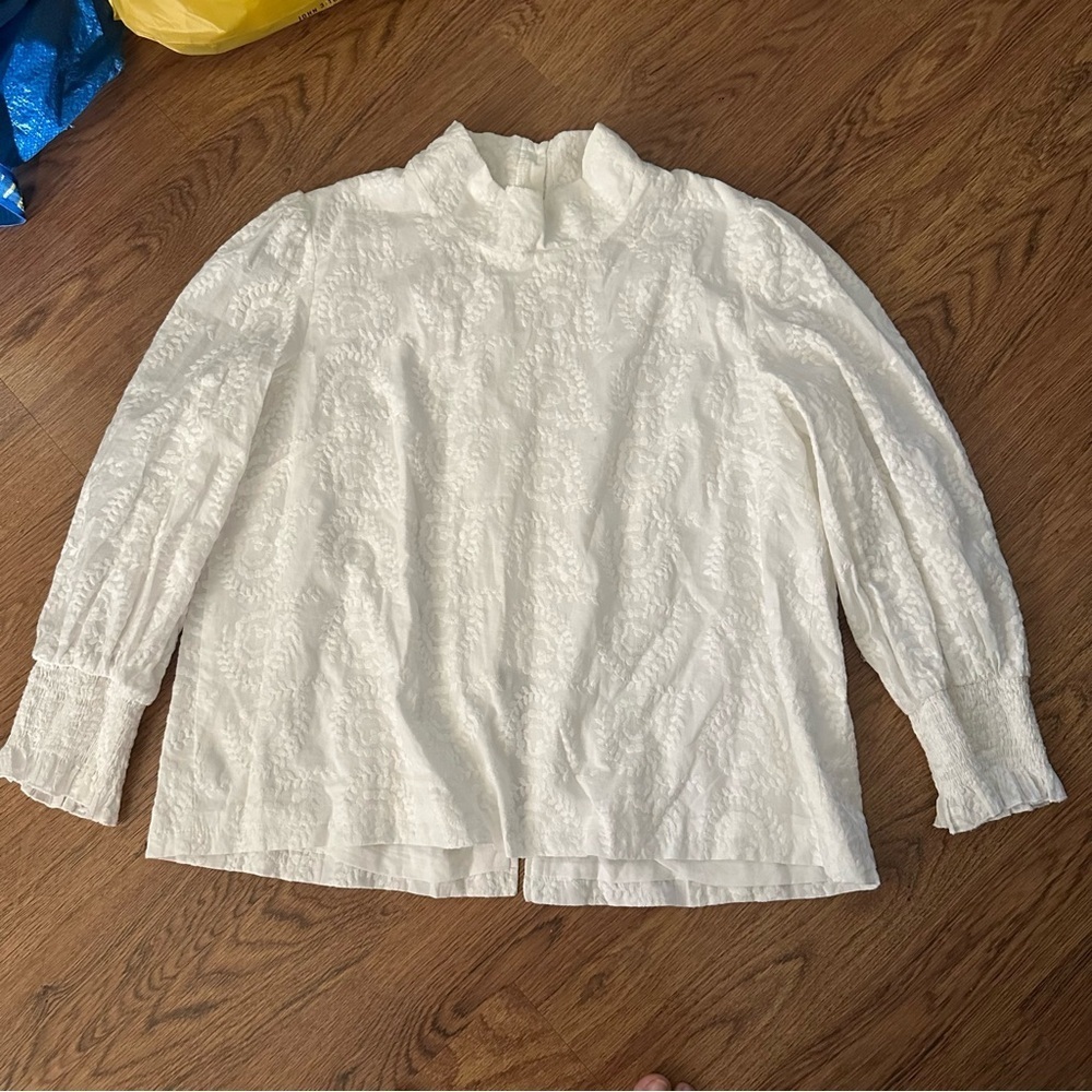 BURU White Textured Blouse top long sleeve back buttons mock neckline size 1X